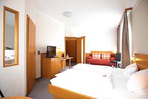 Neumaiers Hirsch Gasthof & Landhotel