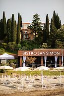Dependences - San Simon Resort