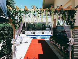 Villa Esmeralda Bryan's Resort Hotel and Restaurant