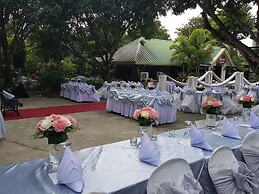 Villa Esmeralda Bryan's Resort Hotel and Restaurant