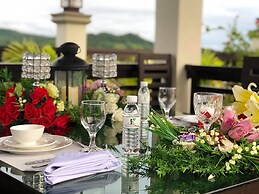 Villa Esmeralda Bryan's Resort Hotel and Restaurant