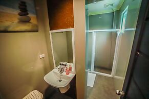 Villa Esmeralda Bryan's Resort Hotel and Restaurant