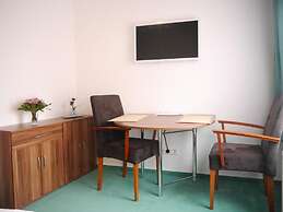 Apart Pension Plaue