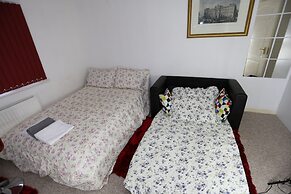 Lovely Studio Apartments - Thamesmead