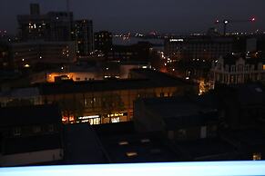 Beautiful 2 beds Woolwich Central Apt