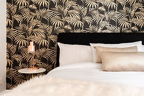 The Old Station House - Stylish & Central 2bdr Apartment