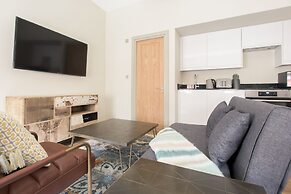 The Soho Loft - Elegant & Modern 1bdr in Soho
