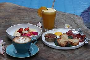 Full Moon Guest House