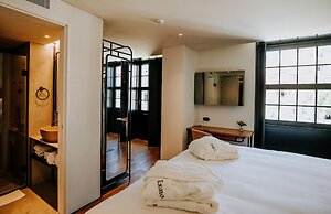 Exmo Hotel by Olivia