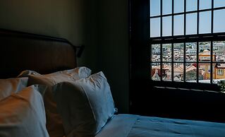 Exmo Hotel by Olivia