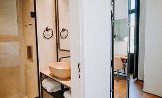 Exmo Hotel by Olivia