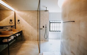 Exmo Hotel by Olivia