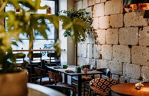 Exmo Hotel by Olivia