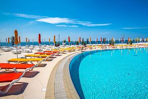 Arena Grand Kazela Camping Homes