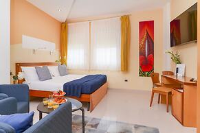 Piccadilly Suites and Rooms