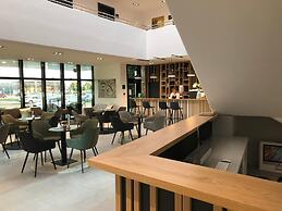 Hotel Cubis