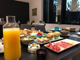 Hotel Cubis