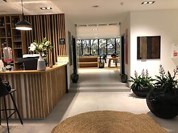 Hotel Cubis
