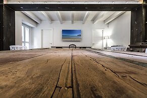 Cagliari Marina Guesthouse & Lounge