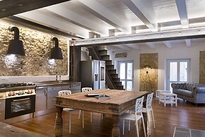 Cagliari Marina Guesthouse & Lounge