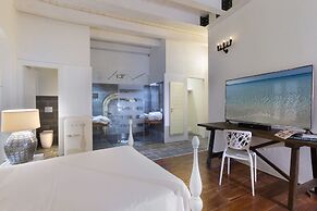 Cagliari Marina Guesthouse & Lounge