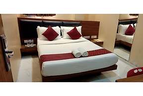 Hotel Apex International