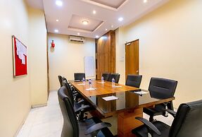 Hotel Apex International