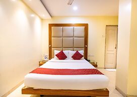 Hotel Apex International