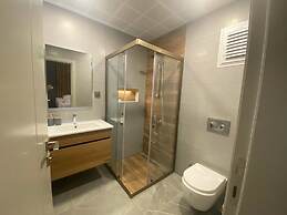 Elyada Konuk Evi (+8 Yaş )