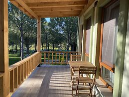 Elyada Konuk Evi (+8 Yaş )