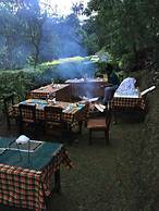 Bwindi View Lodge & Camp Site