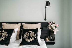 Garden Apartments - LoftAffair