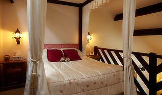 Milton's Country Lodge