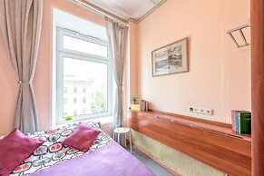 WonderHostel on Nevsky - Retro