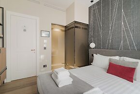 Della Spiga Suites by Brera Apartments