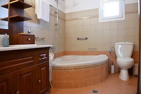 Orestis Suites