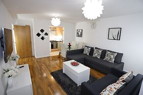 2 bed Riverview Bridge House Apartment