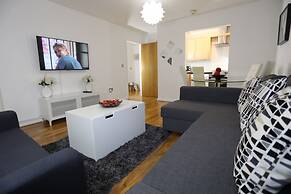 2 bed Riverview Bridge House Apartment