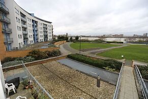 2 Beds Riverview Tideslea Apartment