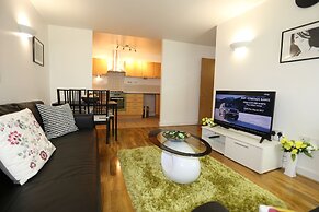 2 Beds Riverview Tideslea Apartment