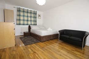 2 Beds Riverview Tideslea Apartment