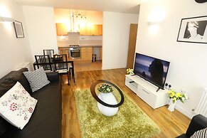 2 Beds Riverview Tideslea Apartment