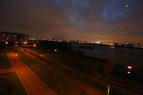 2 Beds Riverview HillHouse Apartment