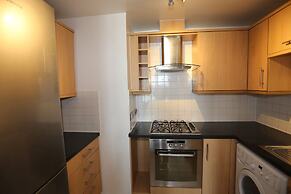 2 Beds Riverview HillHouse Apartment