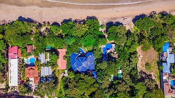 Blue Jewel Oceanfront Private Villa