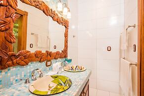 Blue Jewel Oceanfront Private Villa