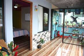 Cabinas Cascada Rio Celeste