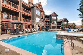 1 Bedroom Ski in, Ski Out Mountain Vacation Rental Just Steps from the
