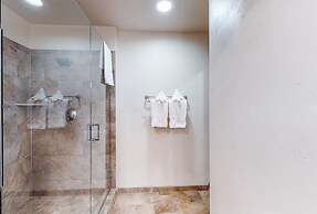 1 Bedroom Ski in, Ski Out Mountain Vacation Rental Just Steps from the