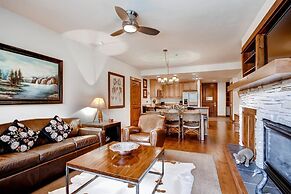 Luxury 3 Bedroom Ski in, Ski Out Mountain Vacation Rental Just Steps f